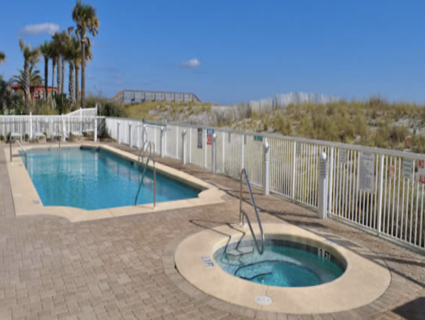Penthouse Unit with Beach Service